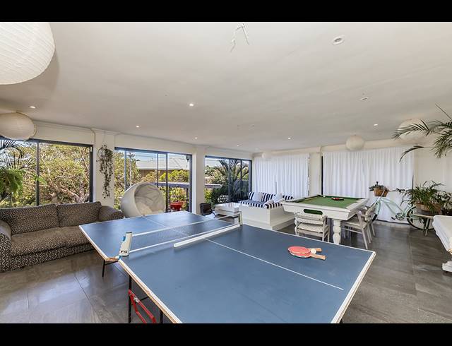 12 BEDROOM HOUSE FOR SALE IN CAMPS BAY